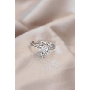 Ayarlamalı Silver Renk Metal Zirkon ve Kristal Taşlı Damla Model Yüzük