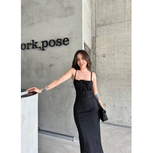 Desenli askılı elbise