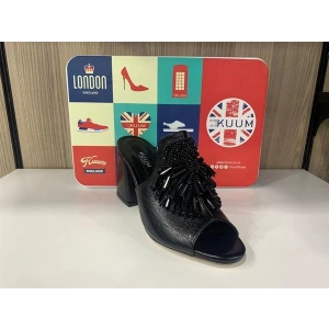 Kalın Topuk Lı Terlik