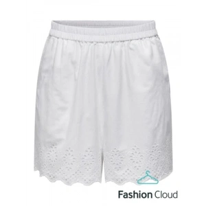 Örgü Detaylı Kadın Şort