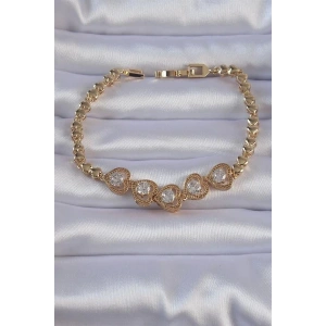 Pirinç Gold Renk İçi Zirkon Taşlı Kalp Figürlü Bileklik