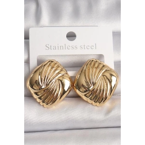 Pirinç Gold Renk İşlemeli Kare Model Kadın Küpe