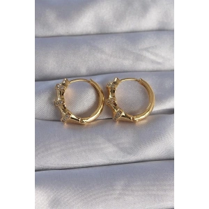 Pirinç Gold Renk Kabartmalı Zirkon Taşlı Oval Model Küpe