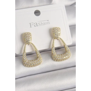 Pirinç Gold Renk Zirkon Taşlı Sallantı Üçgen Model Kadın Küpe