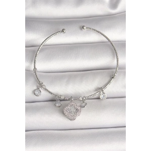 Pirinç Gümüş Renk Sallantı Zirkon Taşlı Yonca Figür Charm Kadın Bileklik