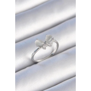 Pirinç Gümüş Renk Zirkon Taşlı Beyaz Mineli Kelebek Model Kadın Yüzük