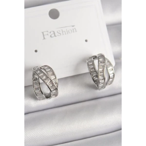 Pirinç Gümüş Renk Zirkon Taşlı Düğüm Halka Model Kadın Küpe