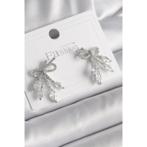 Pirinç Gümüş Renk Zirkon Taşlı Düğüm Model Damla Zirkon Taşlı Kadın Küpe