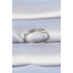 Pirinç Gümüş Renk Zirkon Taşlı Sarmal Model Kadın Yüzük