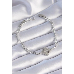 Pirinç Gümüş Renk Zirkon Taşlı Yonca Model Kadın Bileklik