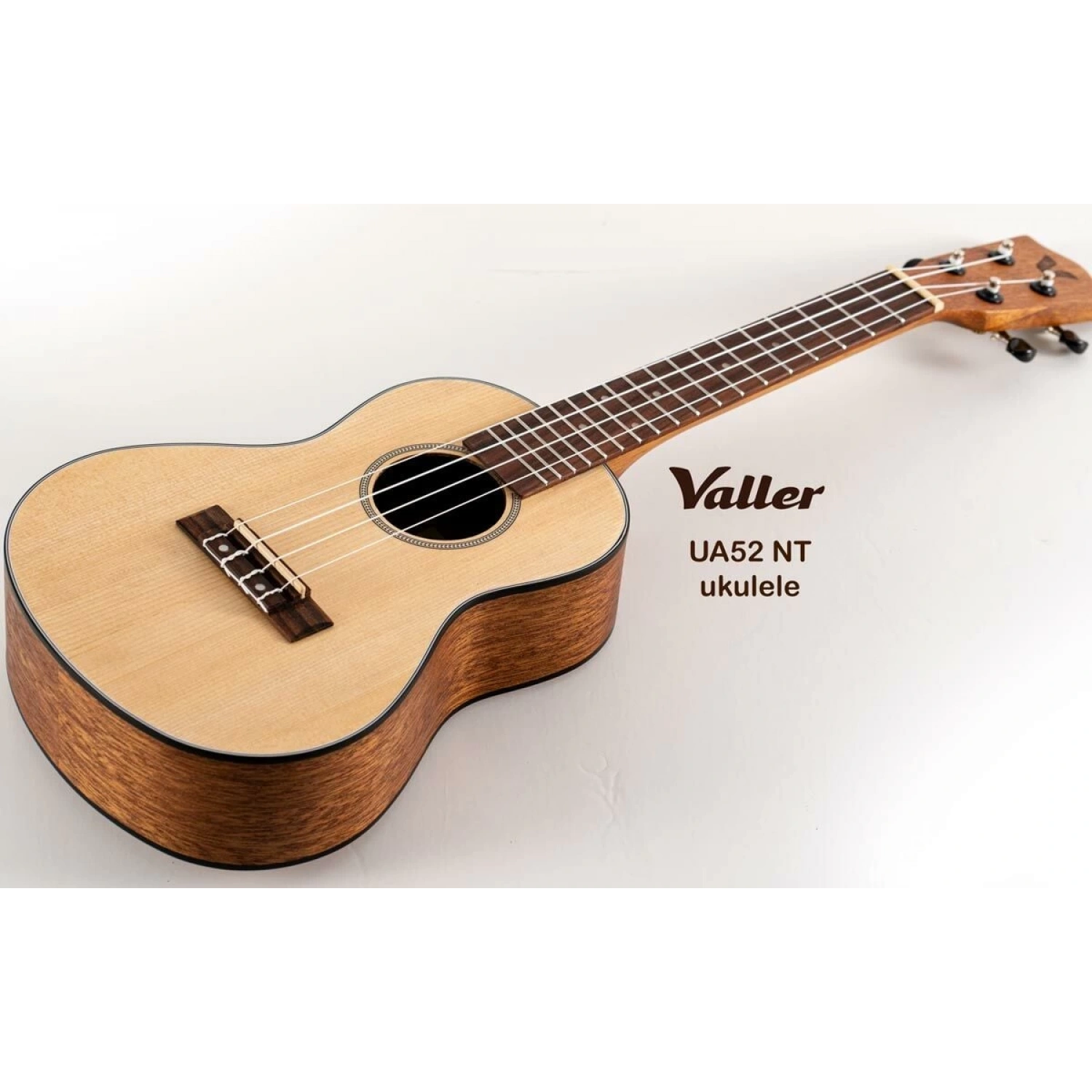 Valler UA52 NA ALTO Concert Ukulele