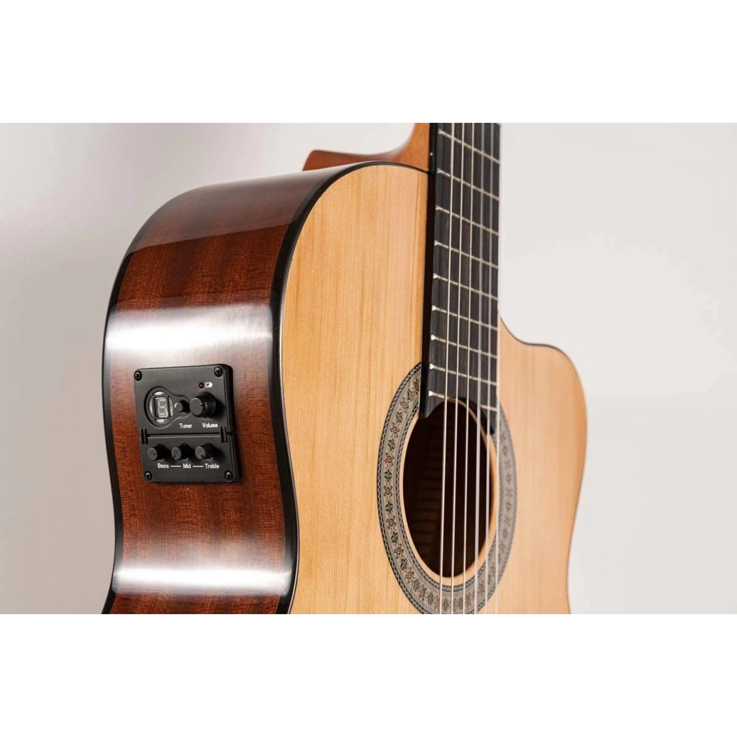 Valler VG517CEQ Elektro Klasik Gitar