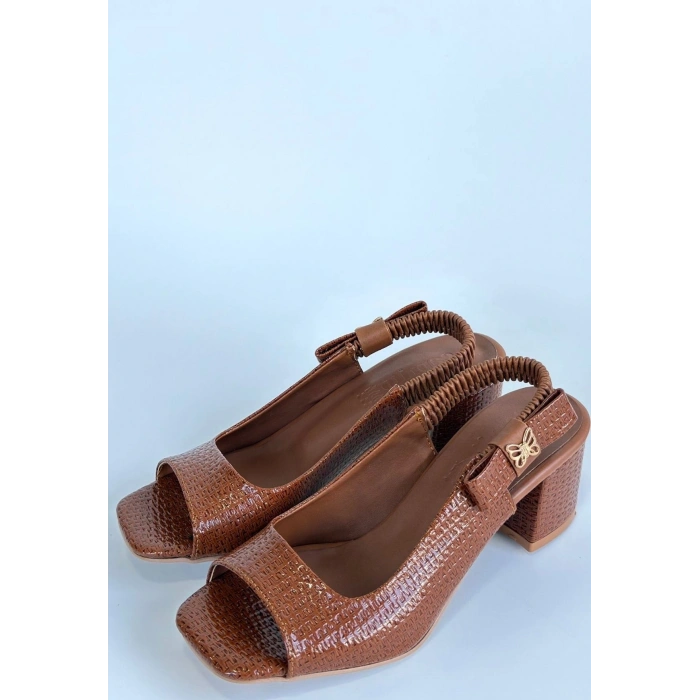 Alessi Kahve Rugan Topuklu Ayakkabı