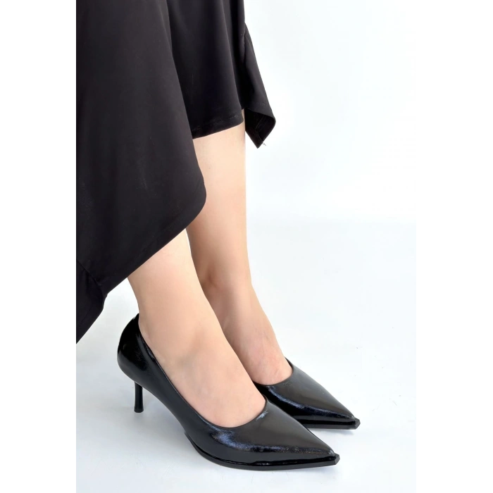 Gute Parlak Siyah Cilt Topuklu Ayakkabı