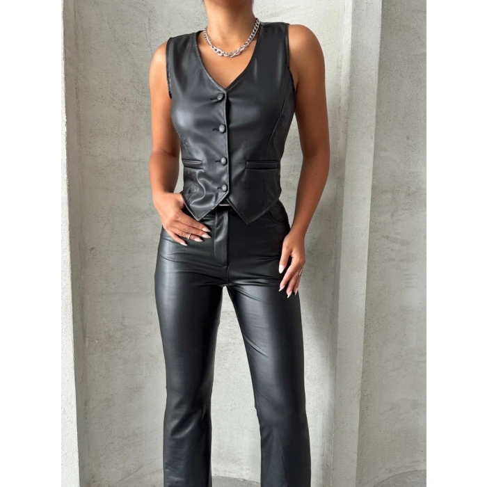 Kaplama düğmeli deri yelek siyah s24398