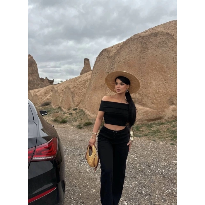 Madonna yaka bol paça pantolonlu takım