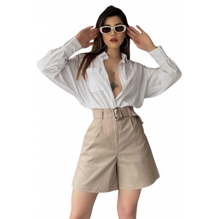 Rahat Kesim Kemerli Mom Şort - KREM