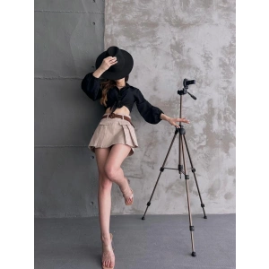 Kemerli Kapak Detaylı Şort Etek