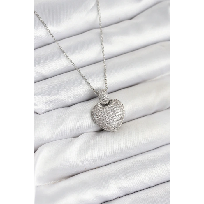 316L Çelik Zincir Gümüş Renk Zirkon Taşlı Kalpli Kadın Kolye