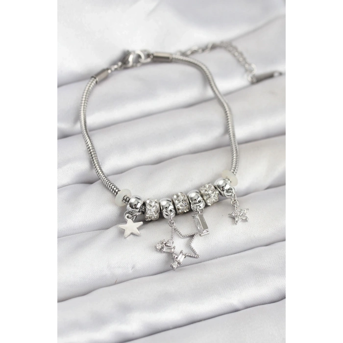 Gümüş Renk Pirinç Yıldız Model Charmlı Kadın Bileklik