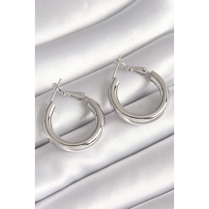 Pirinç Gümüş Renk Halka Model Kadın Küpe