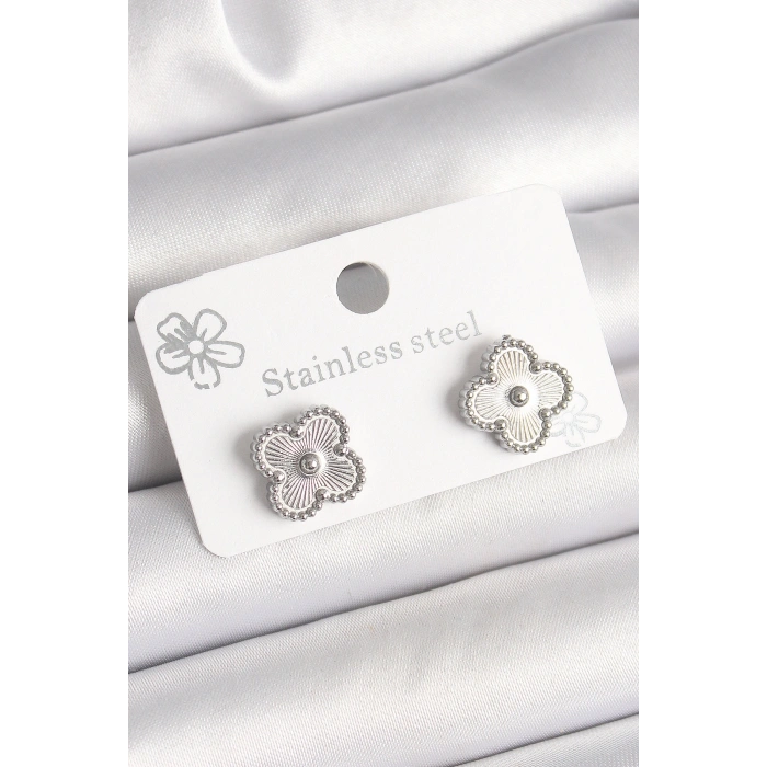 Pirinç Gümüş Renk İşlemeli Yonca Model Kadın Küpe