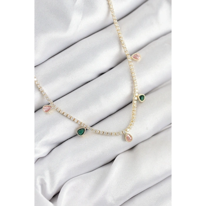 Pirinç Zirkon Taşlı Su Yolu Damla Model Gold Renk Kadın Kolye