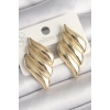 Pirinç Gold Renk 3 Sıralı Dalgalı Model Kadın Küpe