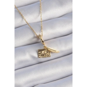 316L Çelik Gold Renk Kalp Detay Mektup Figür Charm Model Kadın Kolye