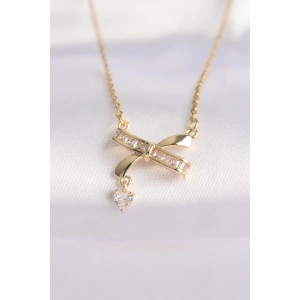 316L Çelik Zincir Altın Renk Zirkon Taşlı Kalp Detay Fiyonk Kolye