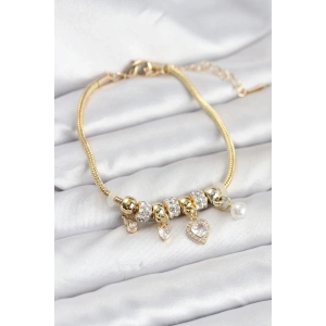 Pirinç Gold Renk Kalp Charmlı Kadın Bileklik