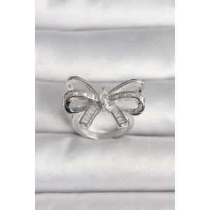 Pirinç Gümüş Renk Ayarlanabilir Zirkon Taşlı Kurdele Model Kadın Yüzük