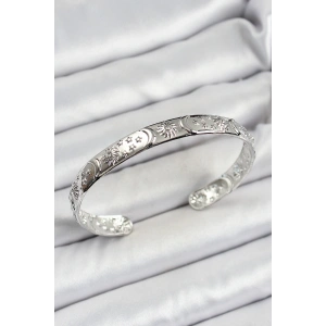 Pirinç Gümüş Renk İşlemeli Altı Açık Bileklik