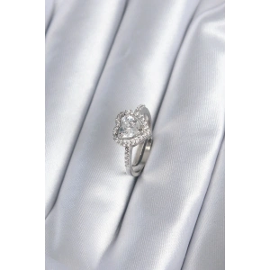 Pirinç Gümüş Renk Zirkon Taşlı Kalp Charm Model Kadın Yüzük