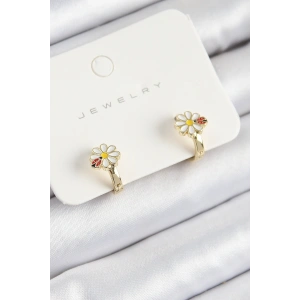 Pirinç Papatya Model Gold Renk Çocuk Küpe