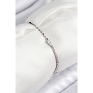 Pirinç Zirkon Taşlı Damla Model Ezme Zincir Gümüş Renk Kadın Bileklik