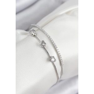 Pirinç Zirkon Taşlı Kalp Model Gümüş Renk Kadın Bileklik