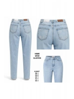 Kadın Açık Mavi Yüksek Bel Arka Cep Taş Detaylı Mom Fit Jean Pantolon