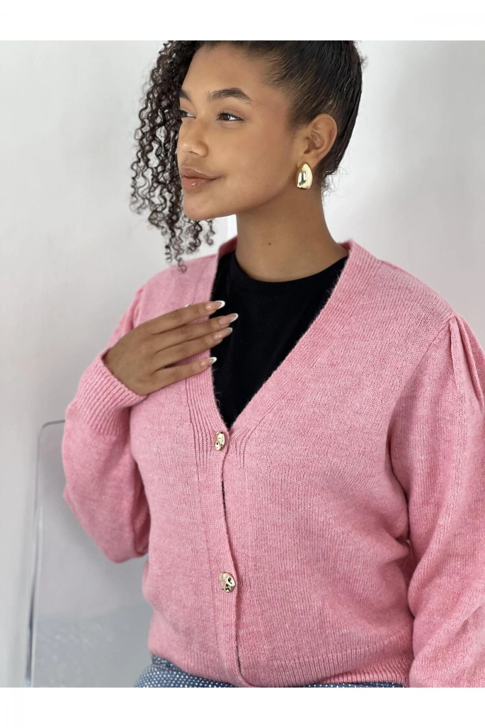 Kadın Düğmeli Kısa Kesim Pembe Hırka