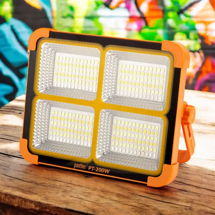 Panther Pt-200w Usb Şarjlı Solar Projektör
