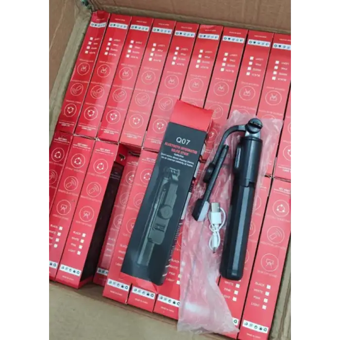 Universal Q07 6 Inç Halka Işık Taşınabilir Bluetooth Selfie Stick Tripod
