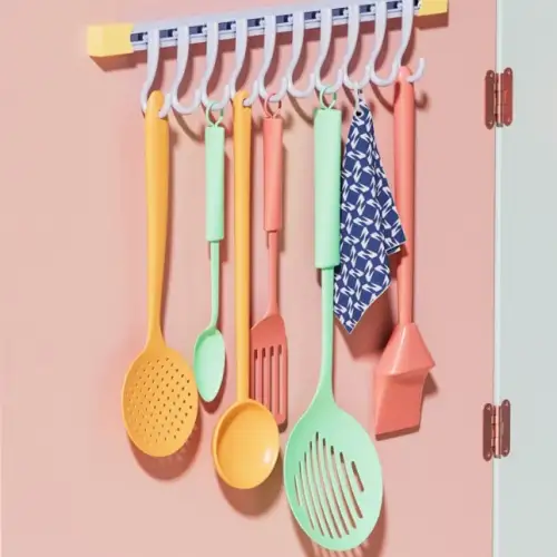 10 Kancalı Raylı Mutfak ve Banyo Düzenleyici Askı 30 cm