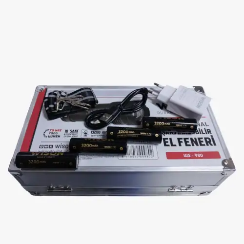 WISON 980 Profesyonel Zoomlu El Feneri | 60W – 7000 Lümen – 13.200 Mah – Type‑c – Metal Gövde