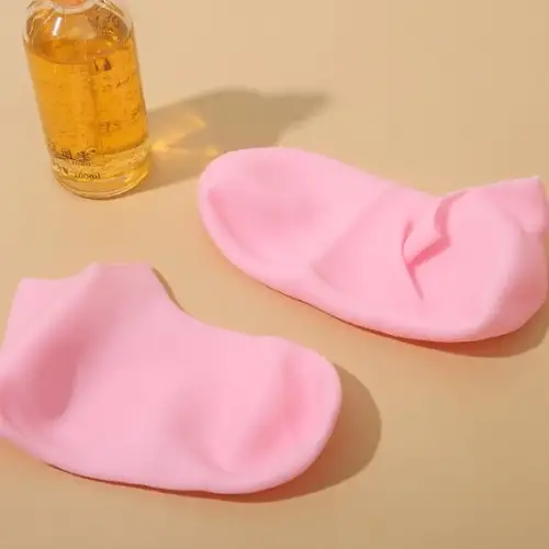 Silikon Nemlendirici Çorap Ayak Bakım Çorabı