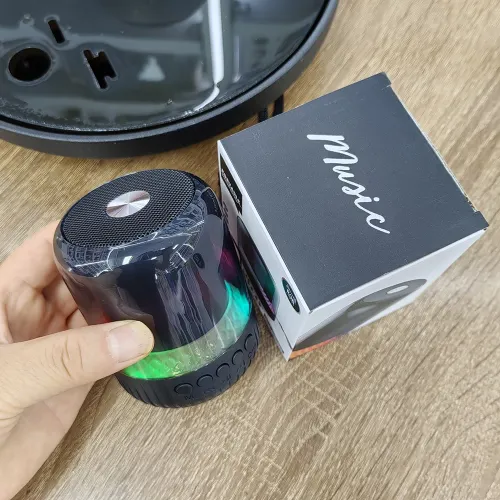 MAX-19 şeffaf RGB işık Mini BT hoparlör kablosuz aktif Subwoofer Stereo bas Mini hoparlör