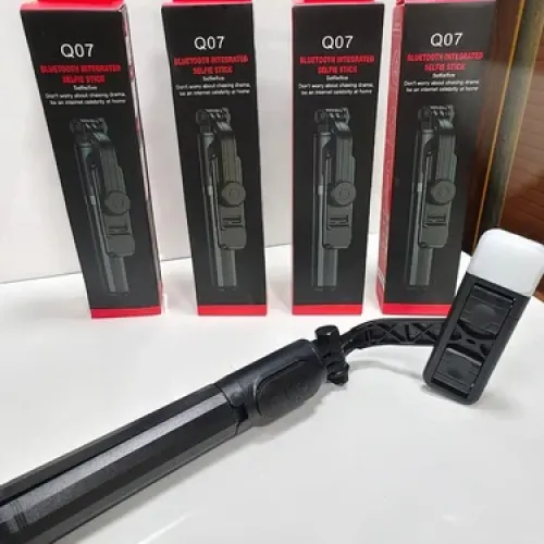 Universal Q07 6 Inç Halka Işık Taşınabilir Bluetooth Selfie Stick Tripod