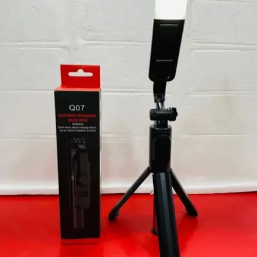 Universal Q07 6 Inç Halka Işık Taşınabilir Bluetooth Selfie Stick Tripod