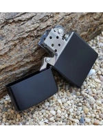 Siyah Düz Zippo Modeli Benzinli Çakmak