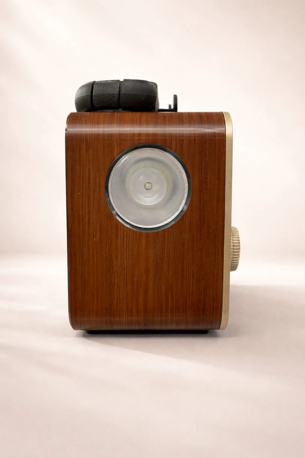 Egonex Nostalji Solar Güneş Enerjili Ledli Bluetooth/USB/SD Kart/ Radyo Müzik Çalar YG-1085mini-S