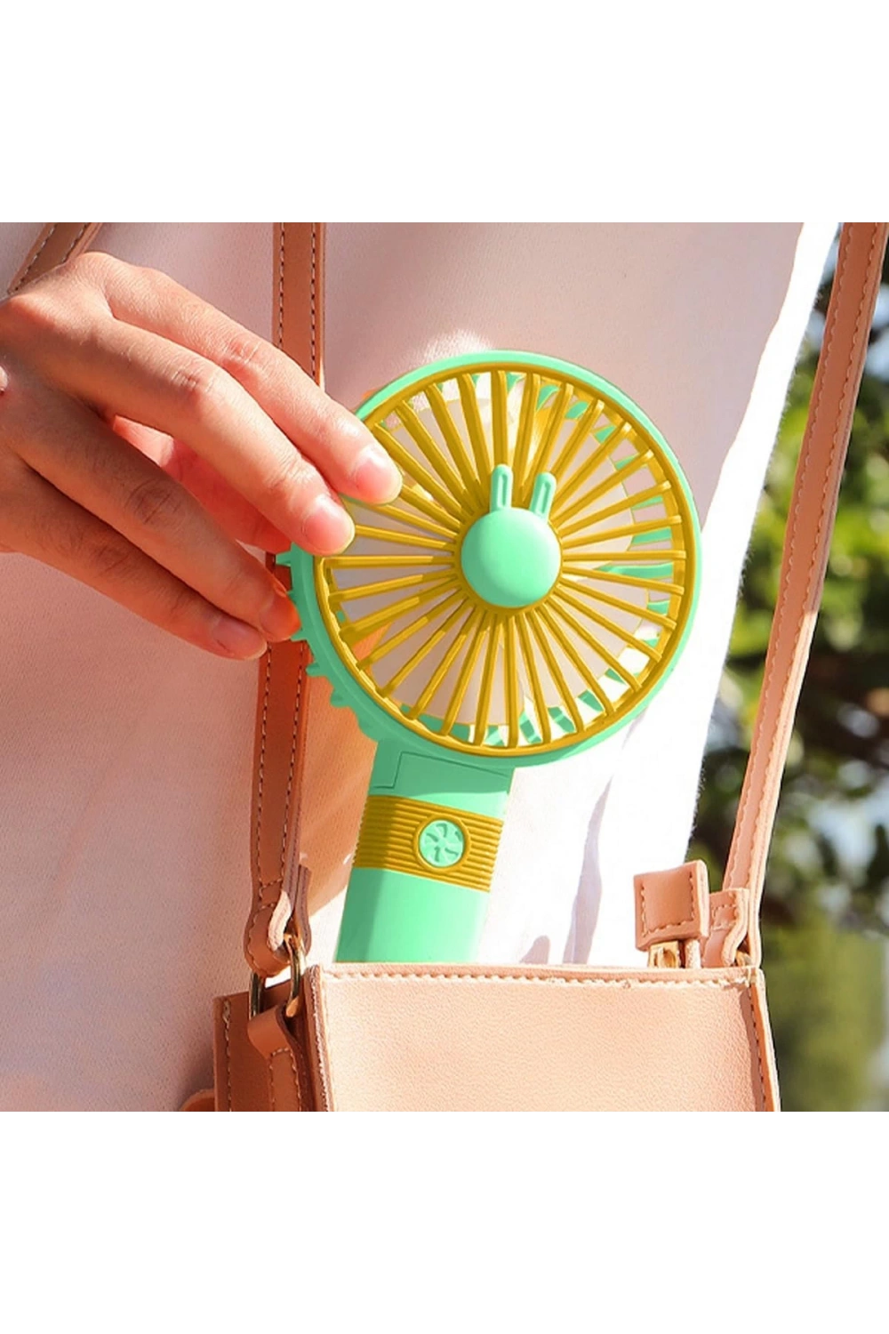 El Tipi Mini Fan Ve Taşınabilir Masaüstü Sq 2195
